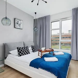 Lotniczówka By Renters Prestige Apartament