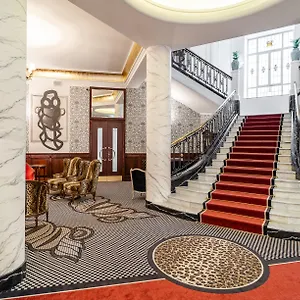 H15 Francuski Old Town - Destigo Hotel