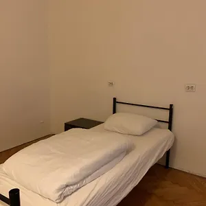 To Be Hostel