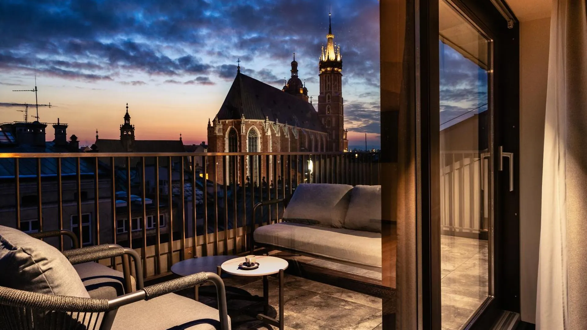 Nomadic Urban Premium Suites Cracovia Aparthotel
