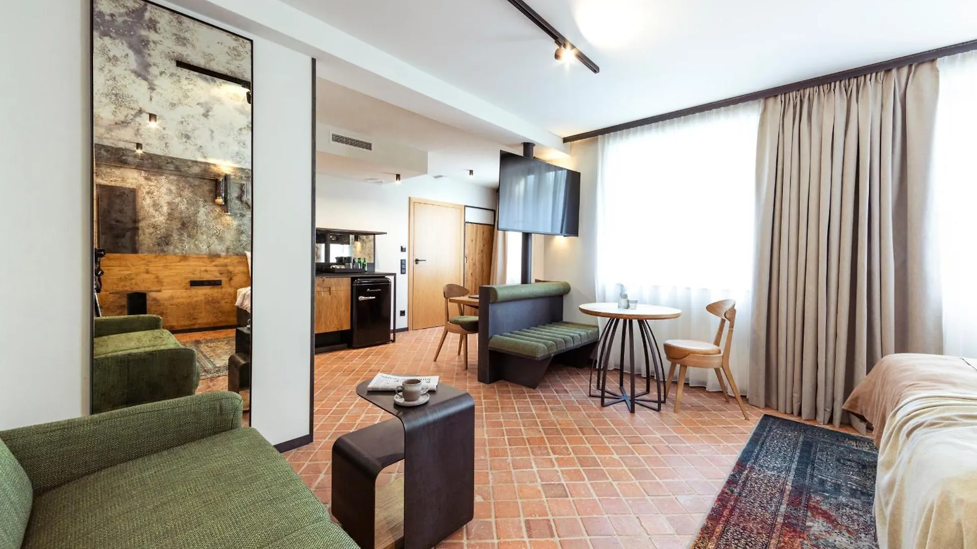 Nomadic Urban Premium Suites Cracovia 0*,